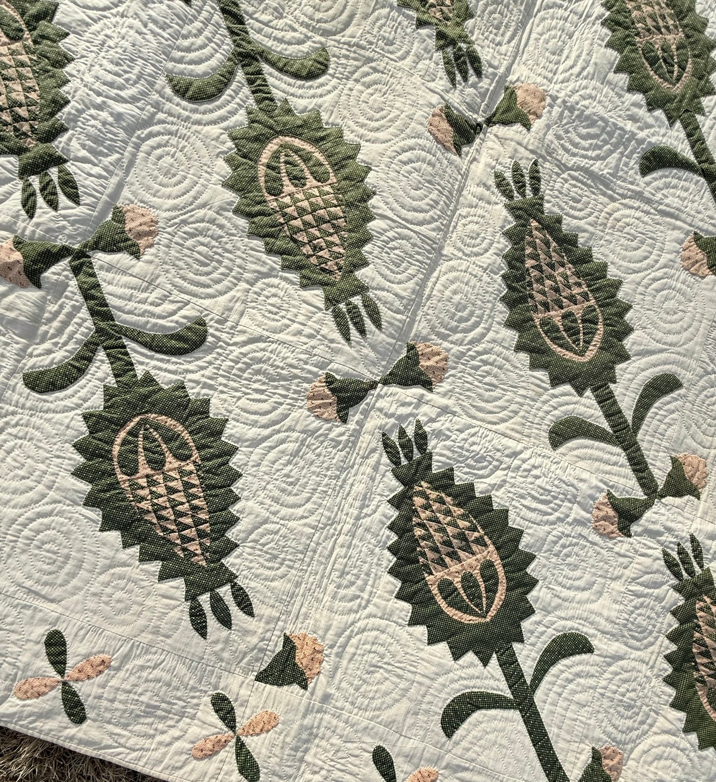 Early Pineapple Appliqué Quilt