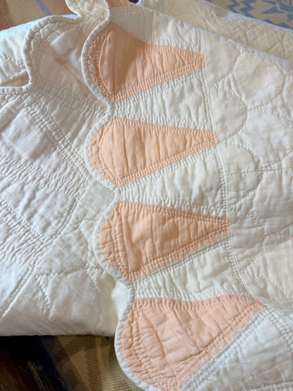Detailed Lone Star Quilt with Border
