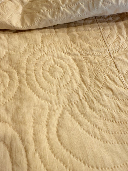 Early Pineapple Appliqué Quilt