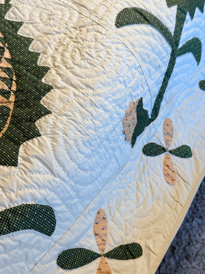 Early Pineapple Appliqué Quilt