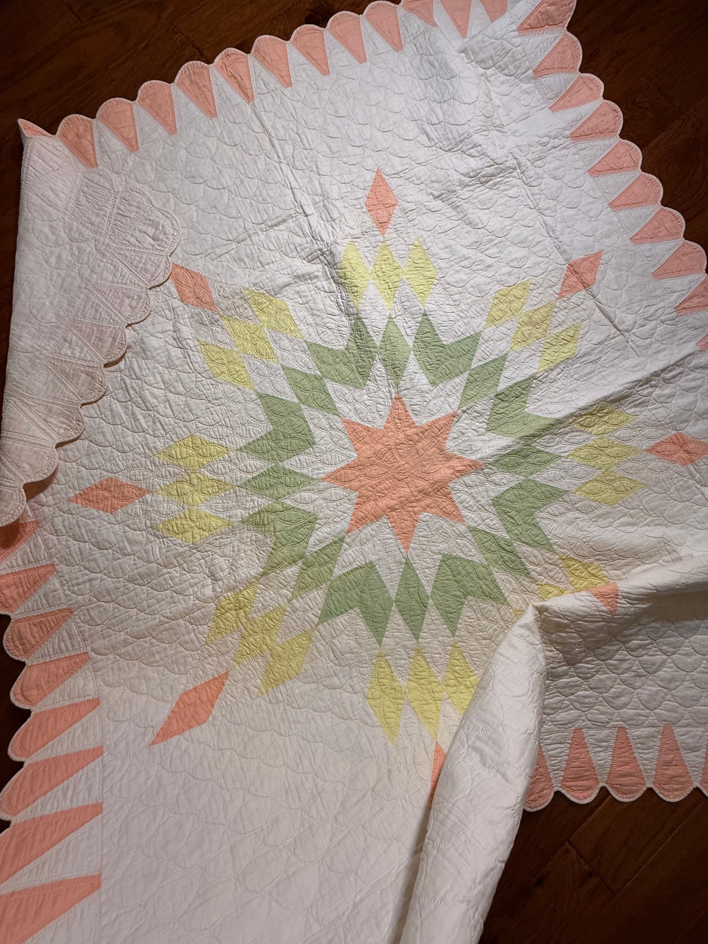 Detailed Lone Star Quilt with Border