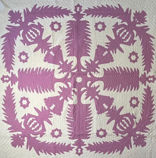 Hawaiian Crowns and Lehua Quilt