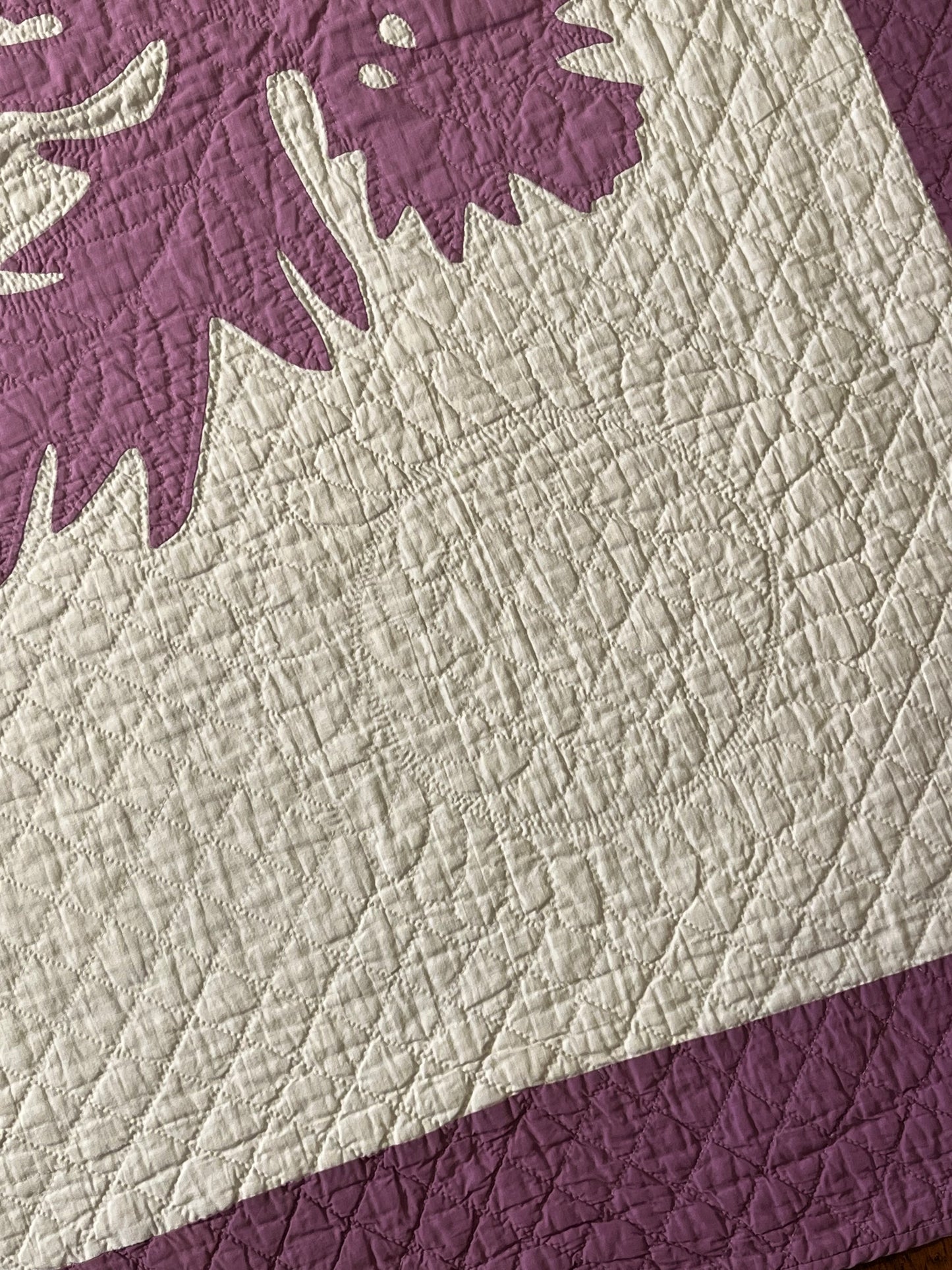 Hawaiian Crowns and Lehua Quilt