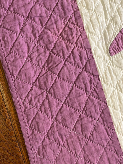 Hawaiian Crowns and Lehua Quilt