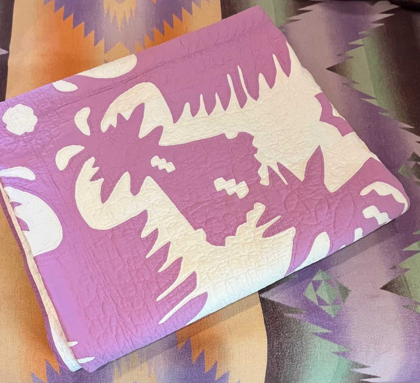 Hawaiian Crowns and Lehua Quilt