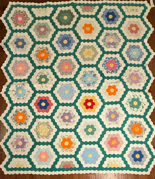 Grannies Flower Garden Quilt With Path