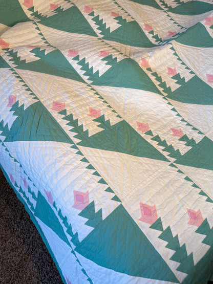 Country Garden Mountain Mist Quilt