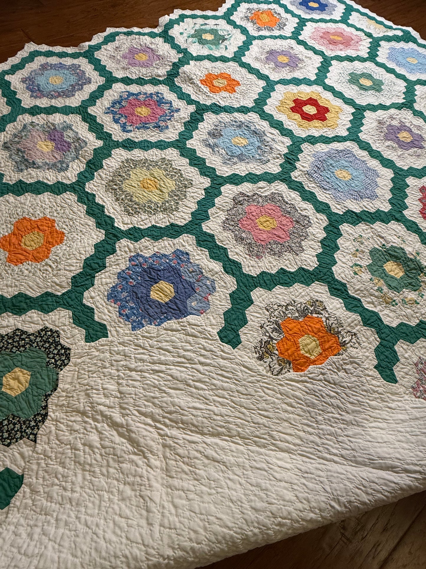 Grannies Flower Garden Quilt With Path