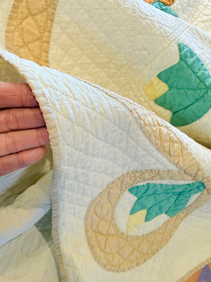 Fine Ohio Rose Quilt in Yellows