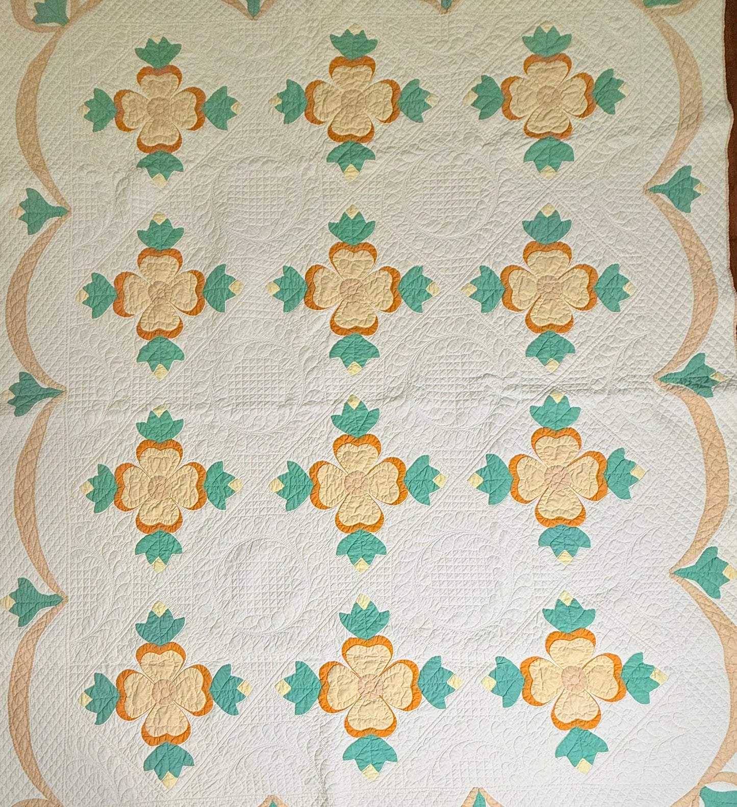 Fine Ohio Rose Quilt in Yellows