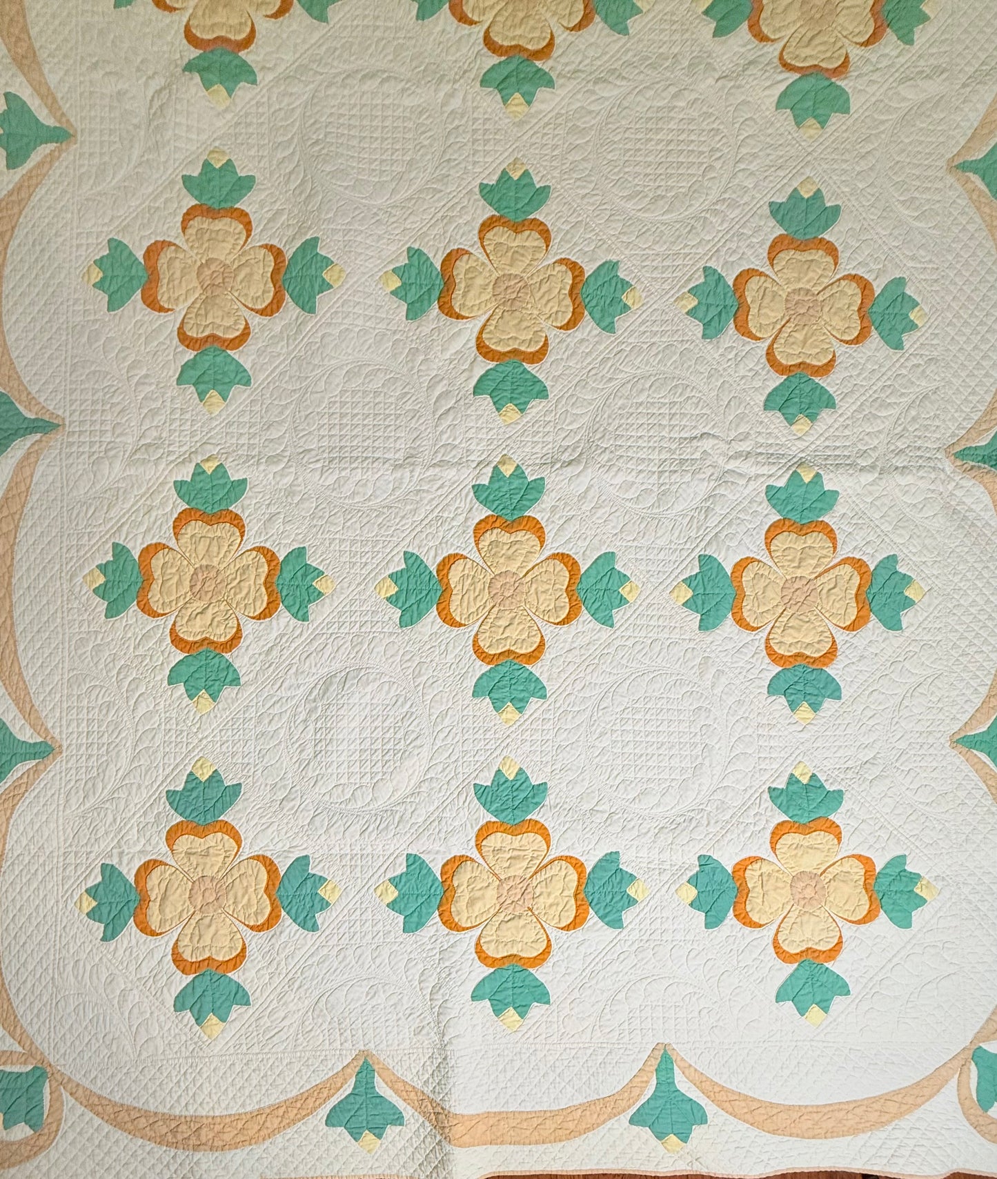 Fine Ohio Rose Quilt in Yellows