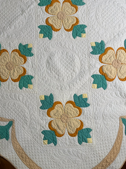 Fine Ohio Rose Quilt in Yellows