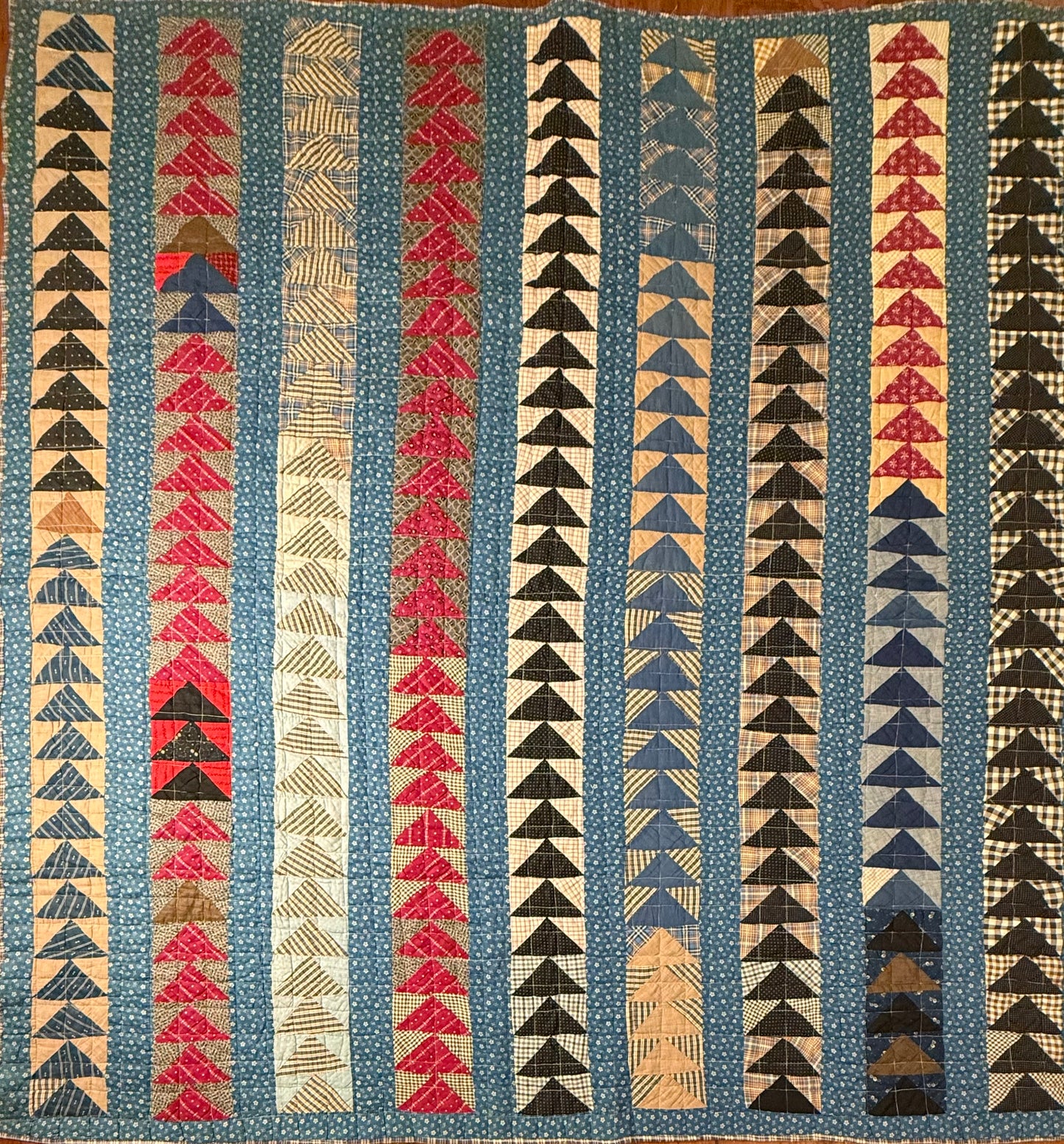 Outstanding Flying Geese Antique Quilt