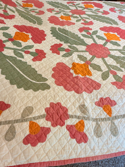 Americana 6 Block Coxcomb and Leaves Appliqué  Quilt