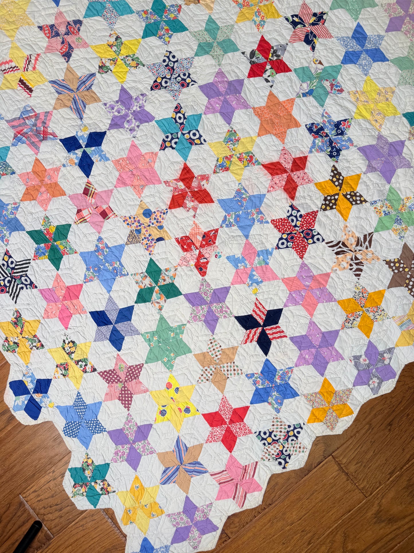 Six Point Hexagonal Scrappy Stars Quilt
