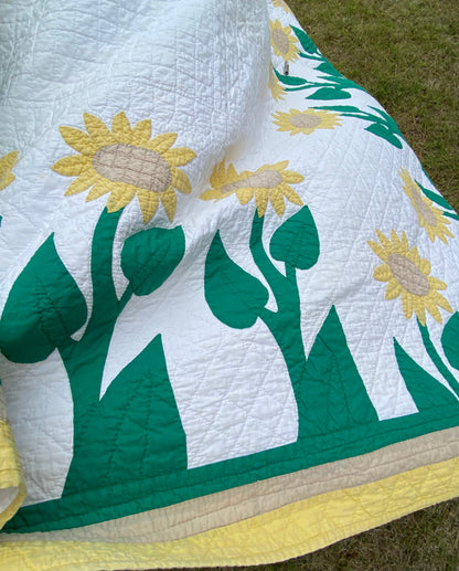 Mountain Mist Sunflower Quilt SOLD