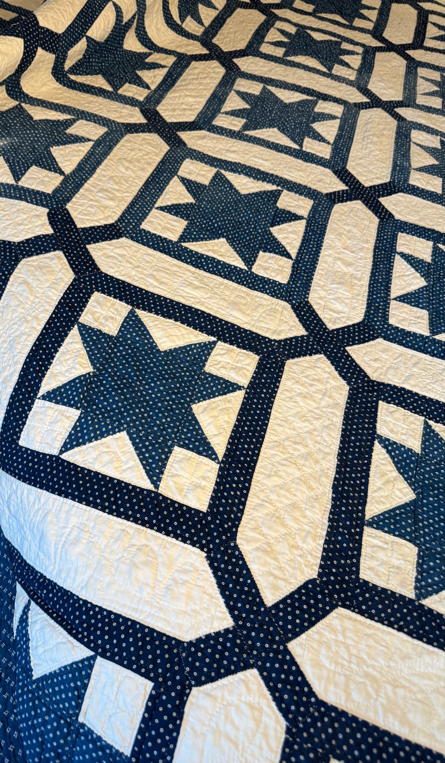 Signed Dated Variable Stars Quilt with Garden Maze Setting