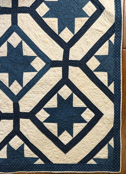 Signed Dated Variable Stars Quilt with Garden Maze Setting