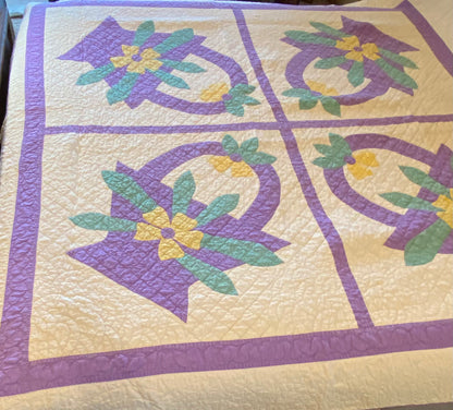 4 Block Basket of Flowers Quilt