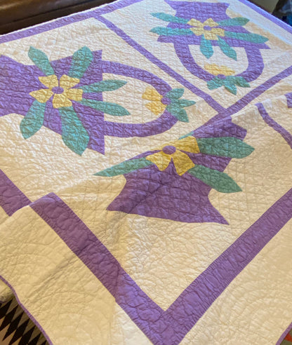 4 Block Basket of Flowers Quilt