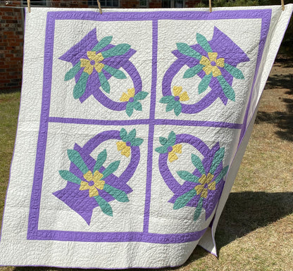 4 Block Basket of Flowers Quilt