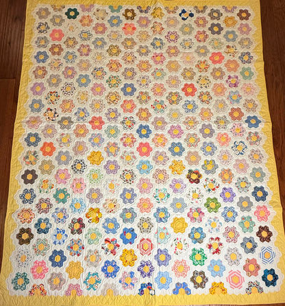 Outstanding Mosaic Flower Garden Quilt