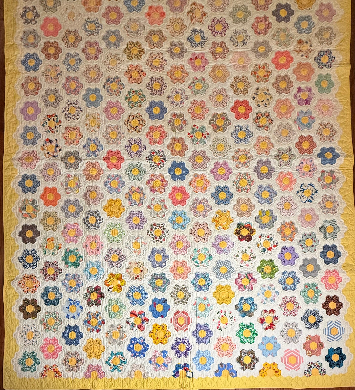 Outstanding Mosaic Flower Garden Quilt