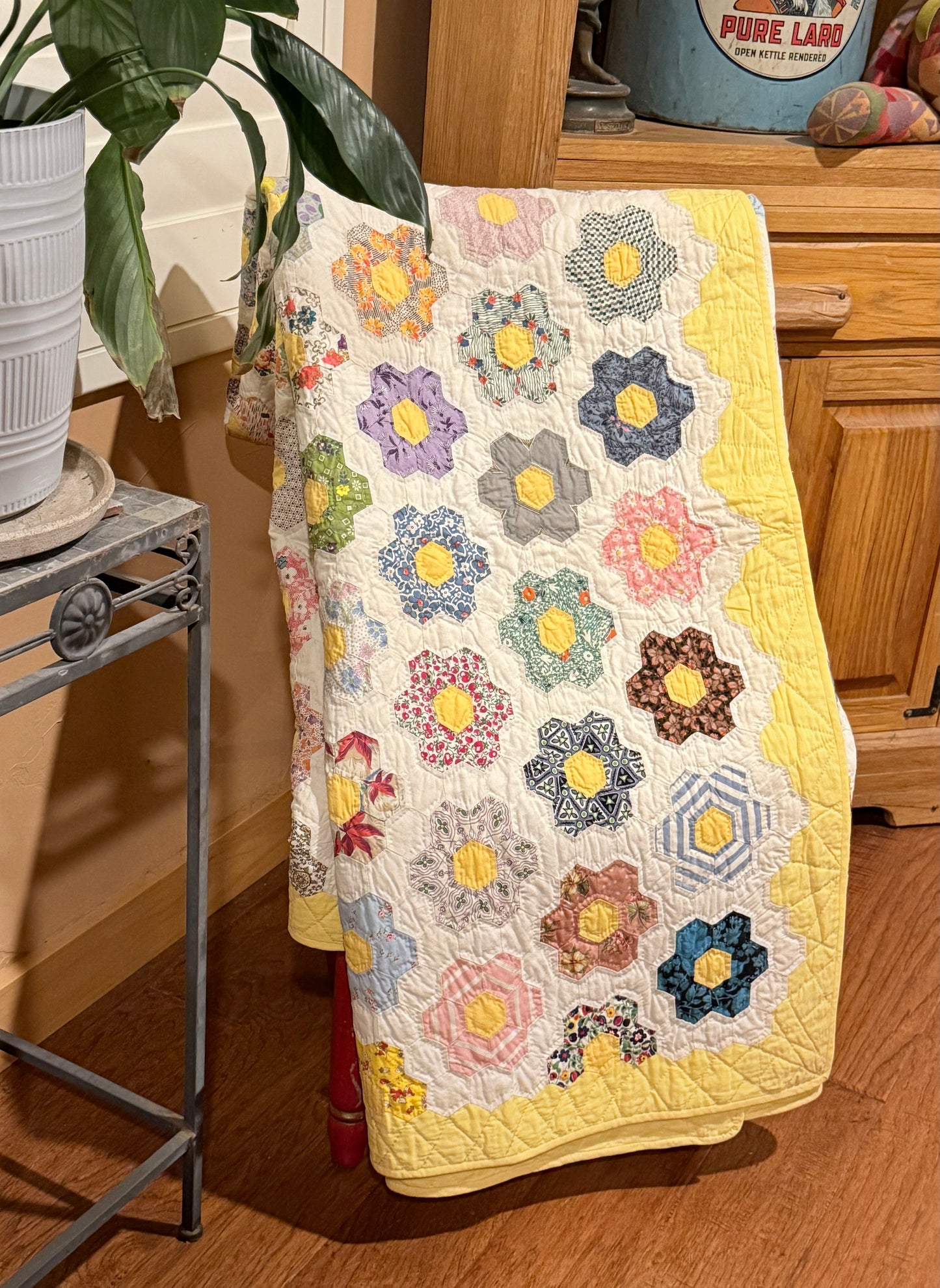Outstanding Mosaic Flower Garden Quilt