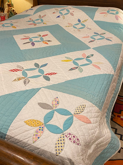 Tea Leaf Appliqué Quilt