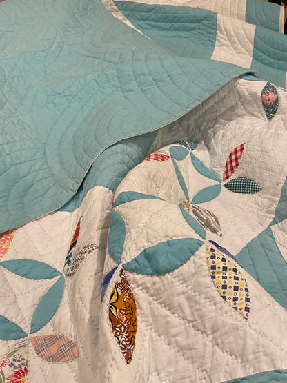 Tea Leaf Appliqué Quilt