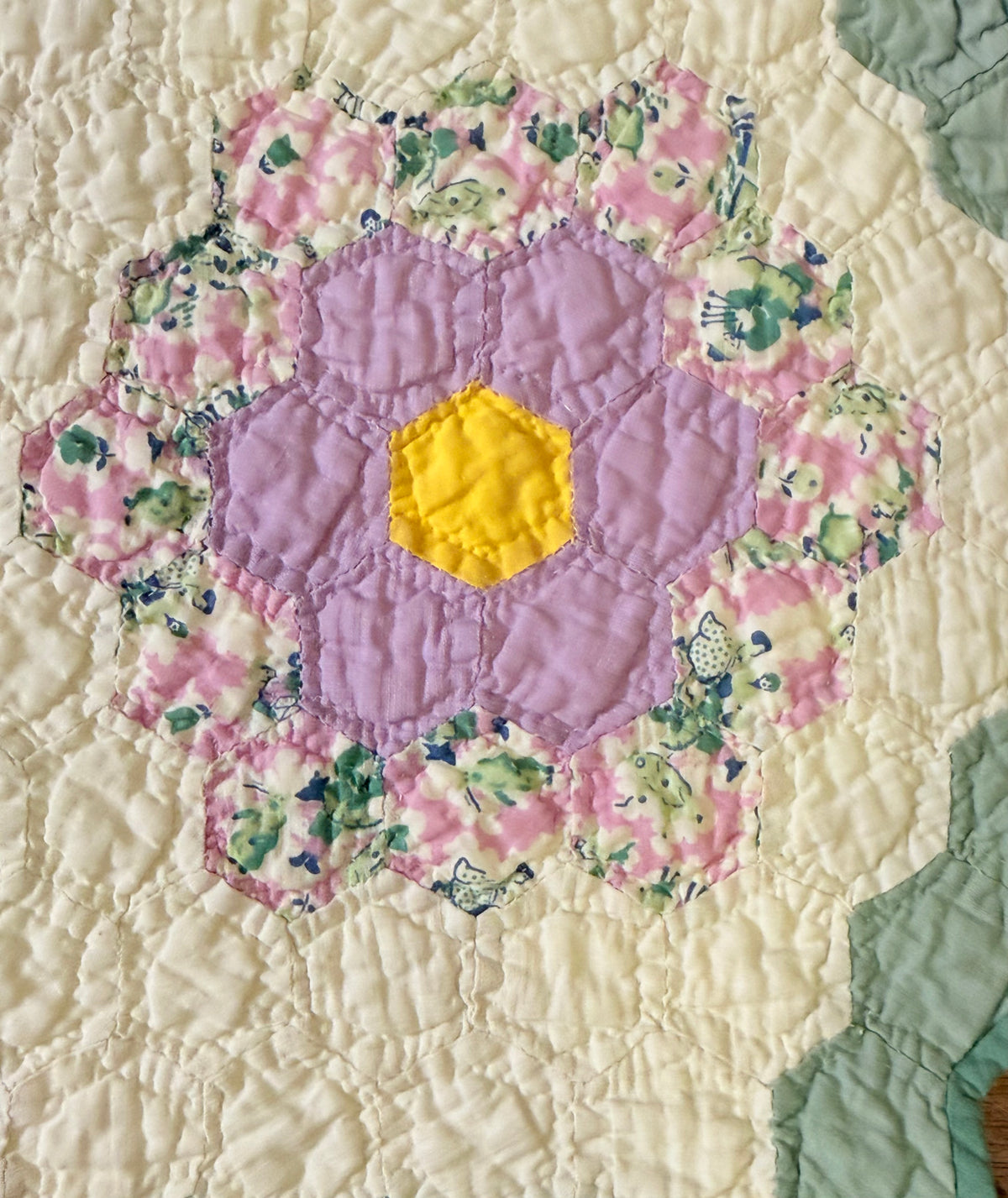 Colorful Grannies Flower Garden Quilt
