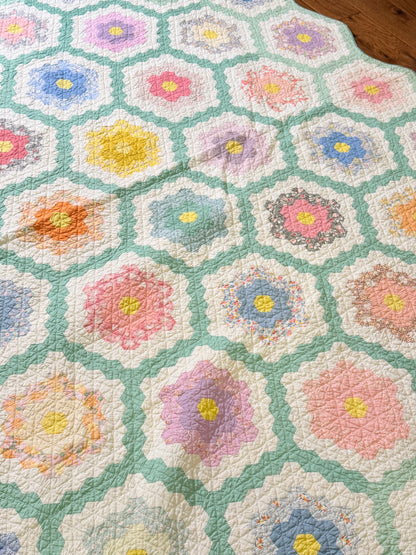 Grannies Flower Garden Quilt with Green Path
