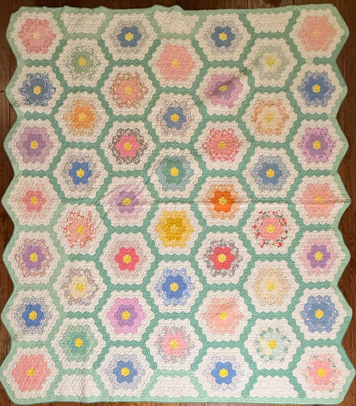Grannies Flower Garden Quilt with Green Path