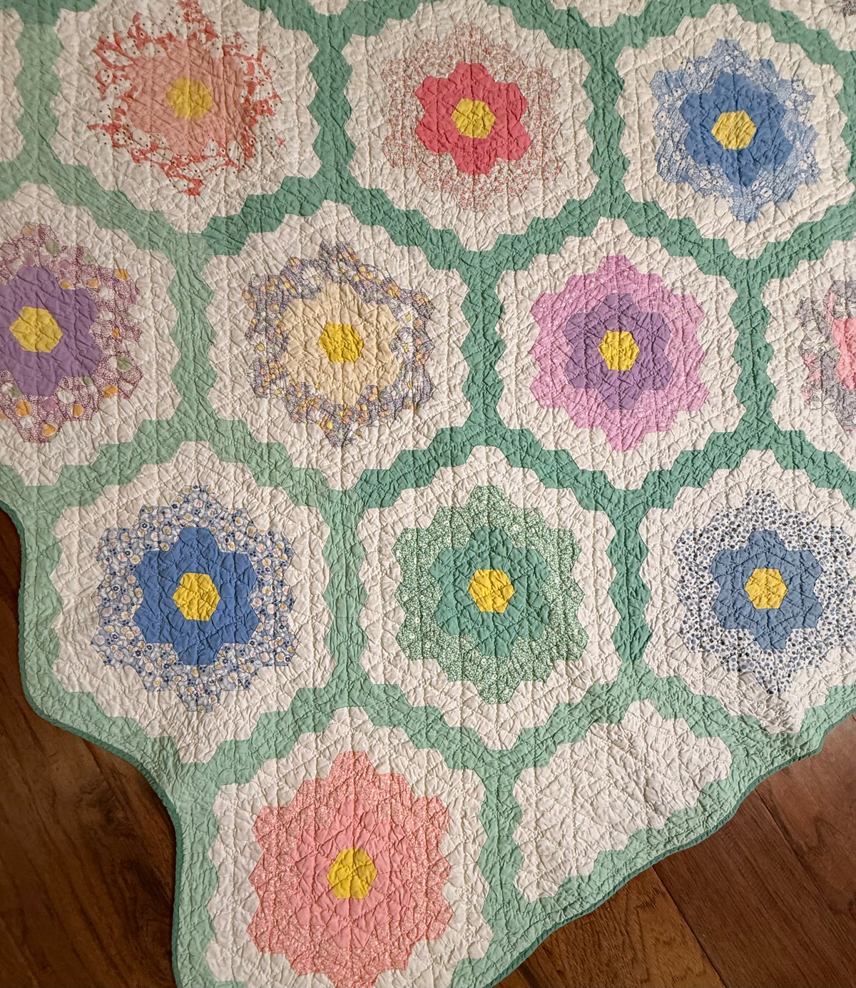 Grannies Flower Garden Quilt with Green Path