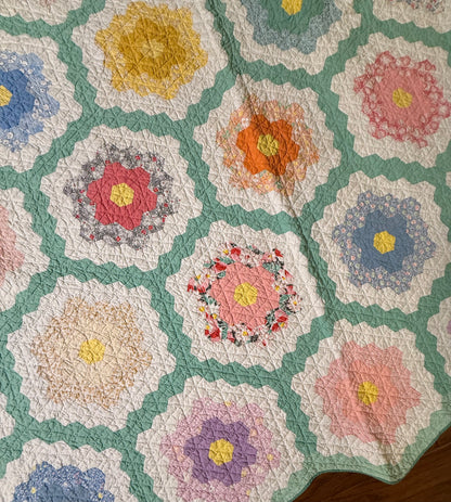 Grannies Flower Garden Quilt with Green Path