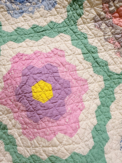 Grannies Flower Garden Quilt with Green Path