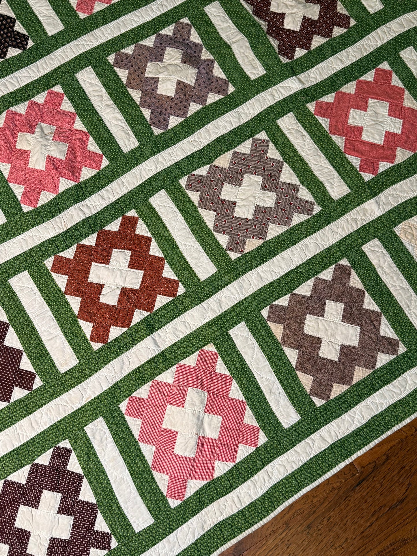 Early Album/Christian Cross Quilt