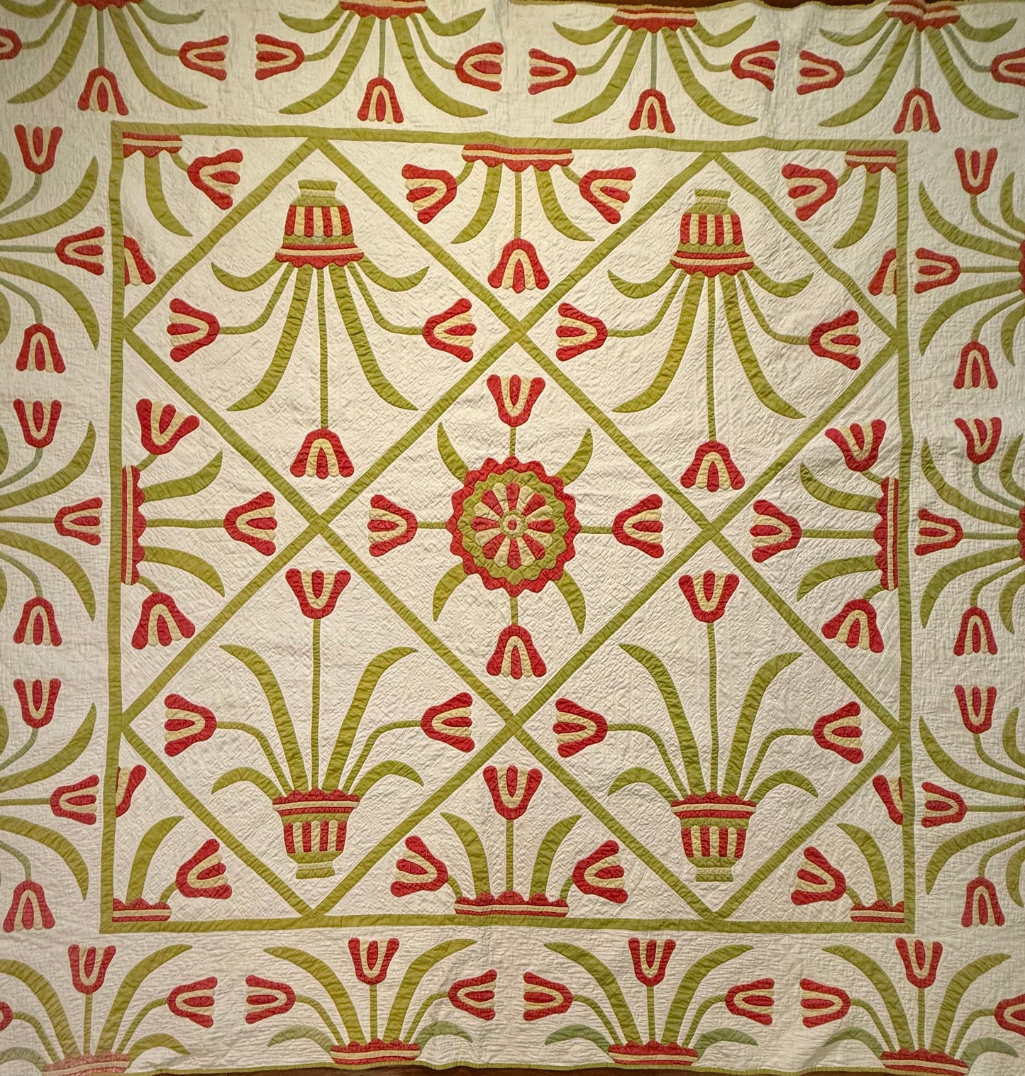 Egyptian Pot of Flowers with Medallion Center Quilt
