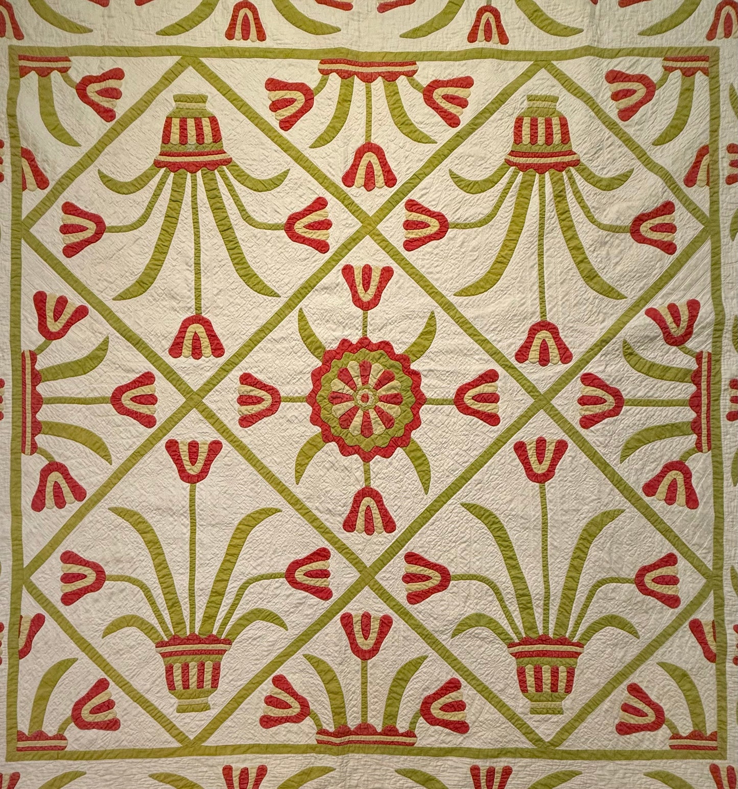 Egyptian Pot of Flowers with Medallion Center Quilt