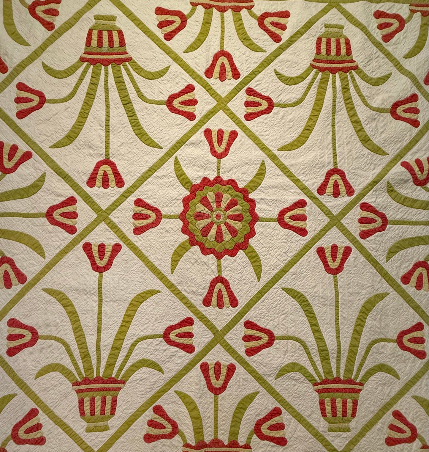 Egyptian Pot of Flowers with Medallion Center Quilt