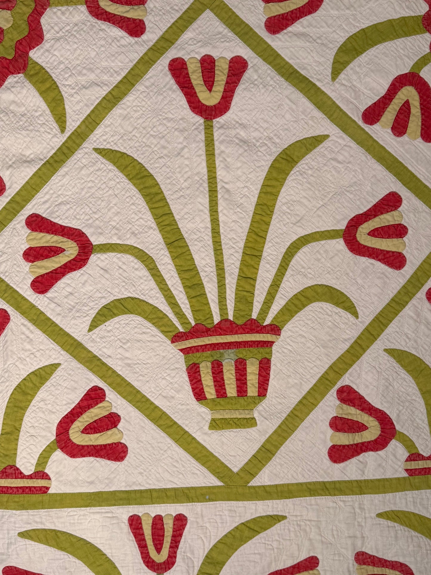 Egyptian Pot of Flowers with Medallion Center Quilt