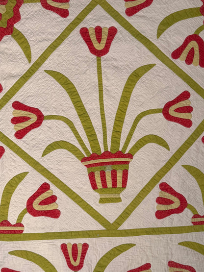 Egyptian Pot of Flowers with Medallion Center Quilt