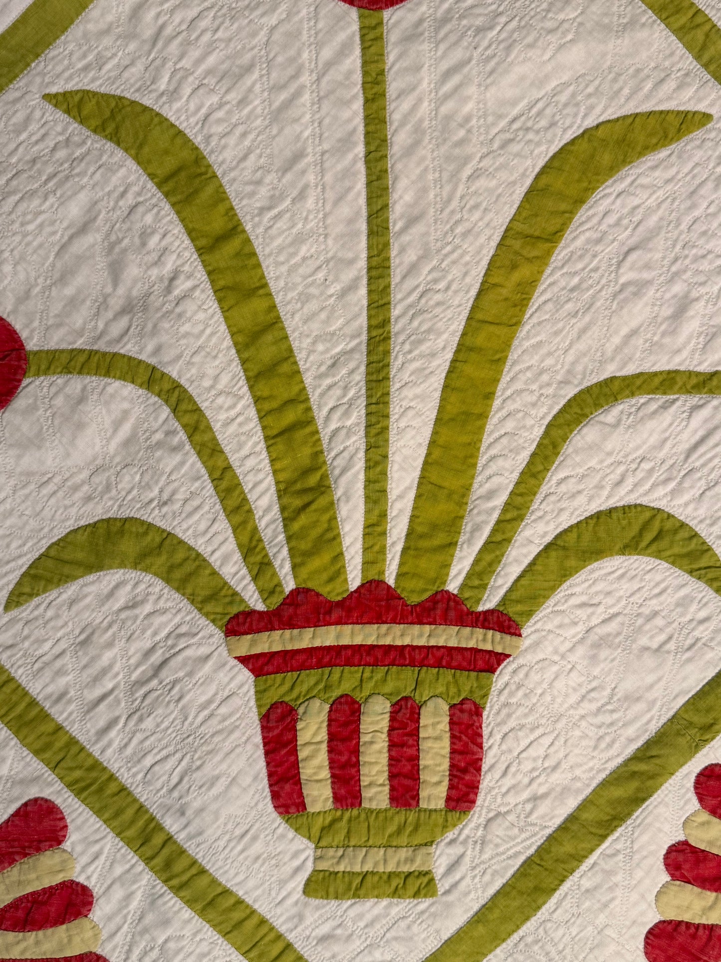 Egyptian Pot of Flowers with Medallion Center Quilt