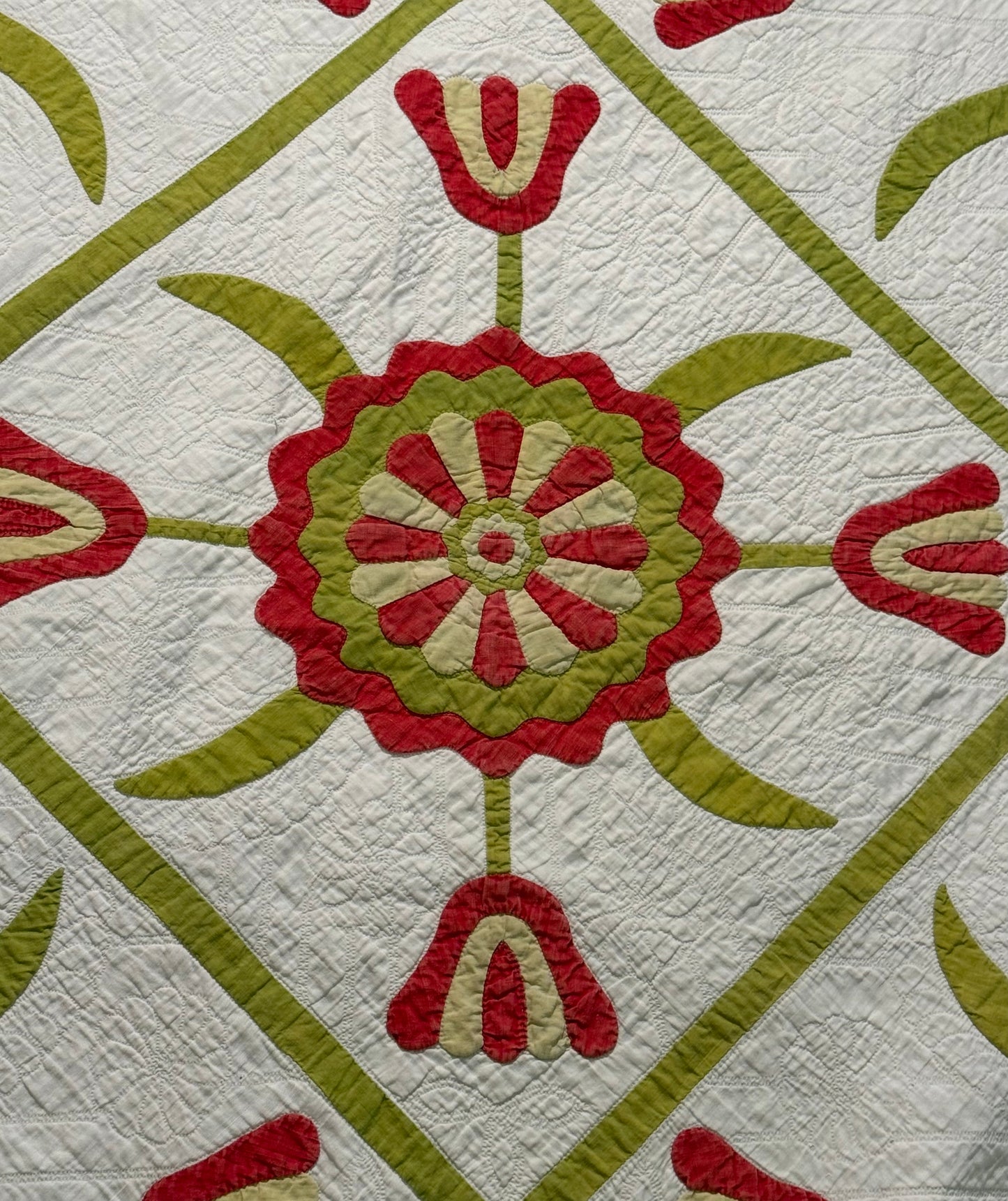 Egyptian Pot of Flowers with Medallion Center Quilt