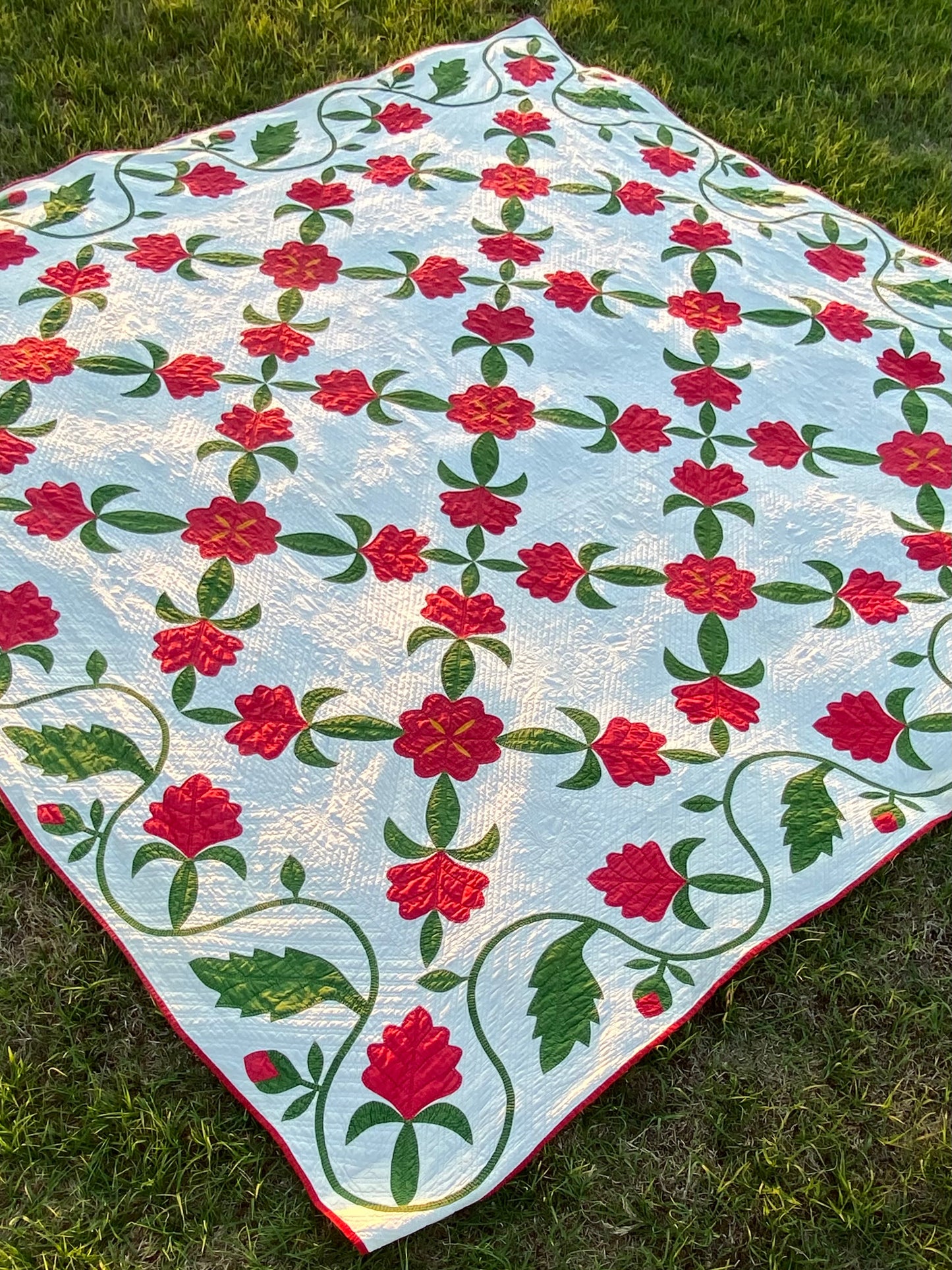 New Jersey Rose Appliqué Quilt with Border