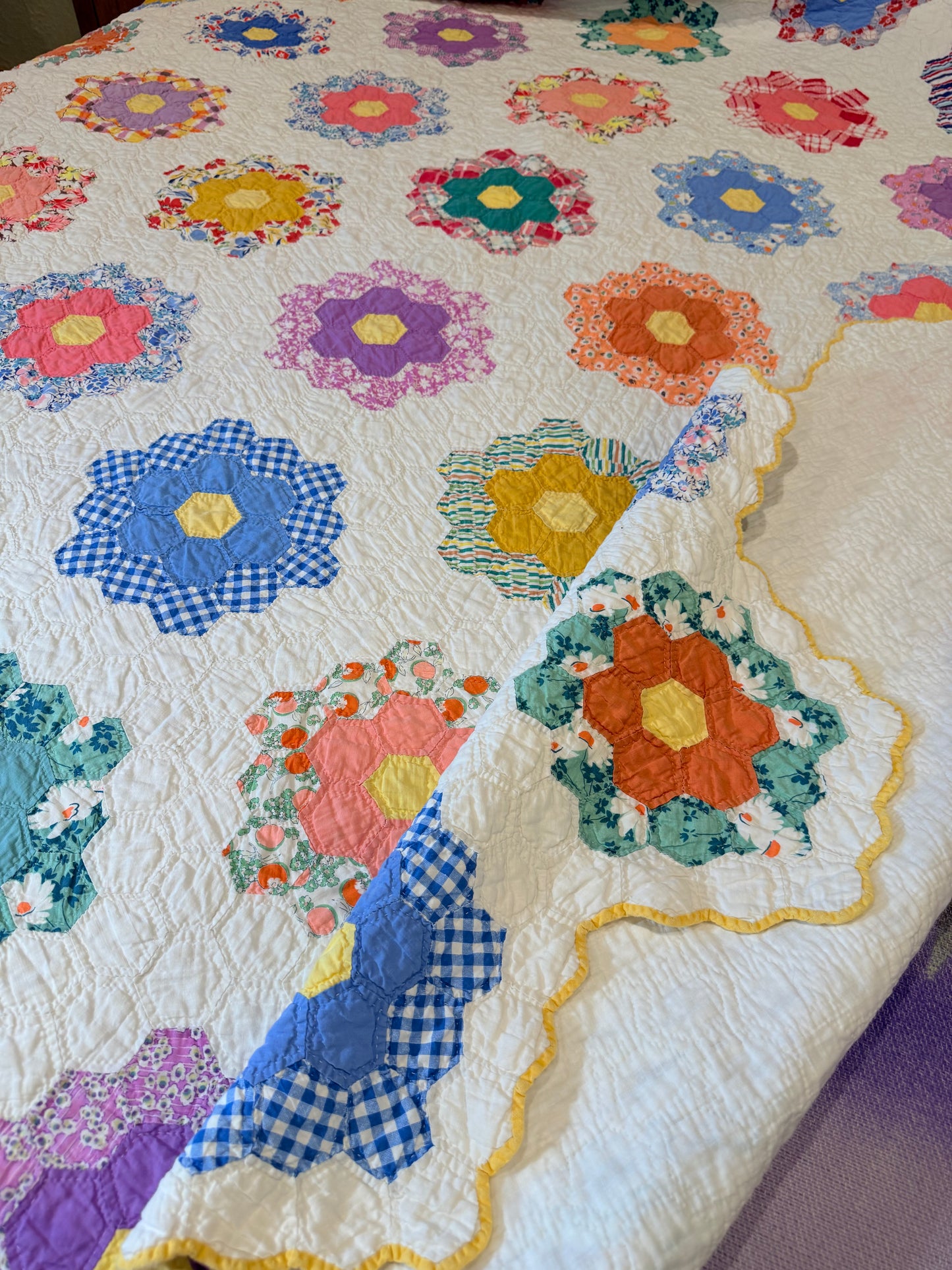 1930’s Grannies Flower Garden Quilt