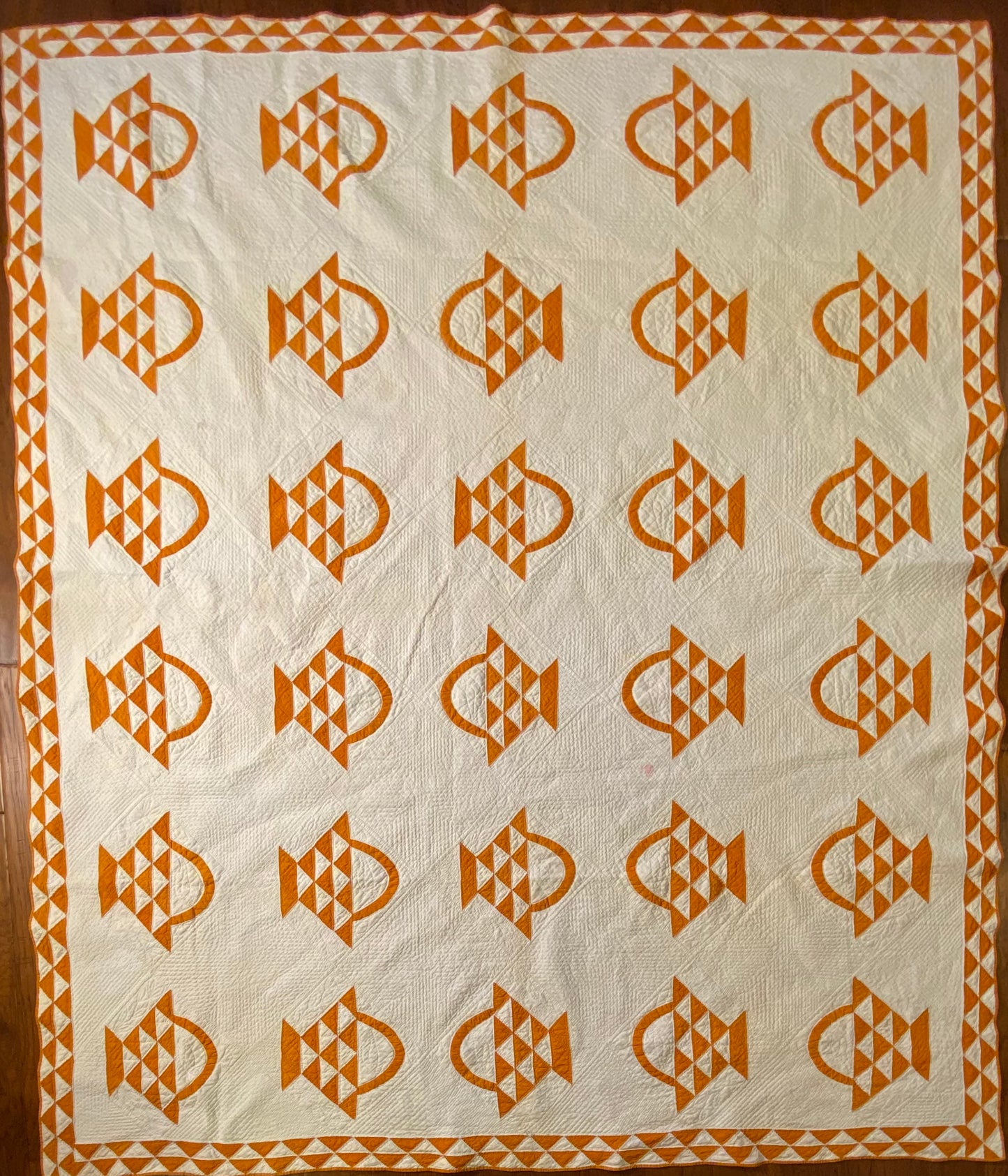 Basket of Cheddar Quilt with a Double Sawtooth Border