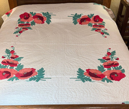 Majestic Poppy Vintage Applique Quilt