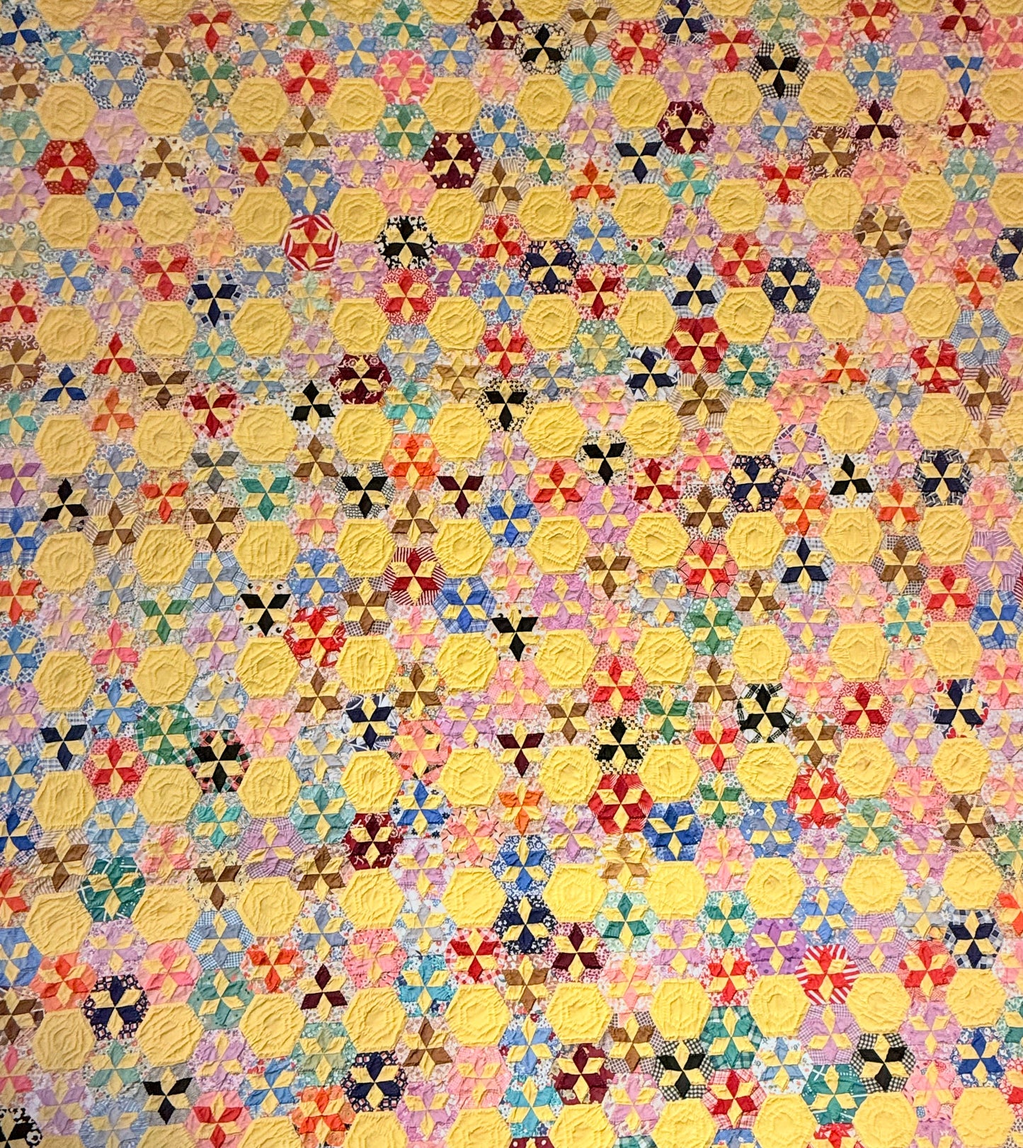 Unique Miniature Hexagonal Stars Pattern Quilt