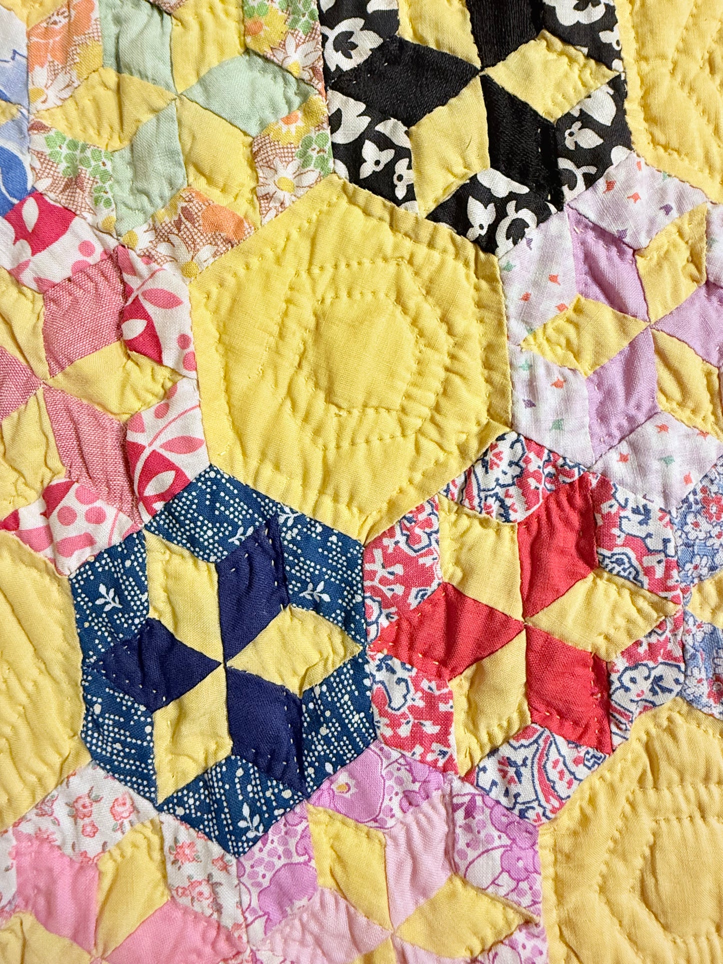 Unique Miniature Hexagonal Stars Pattern Quilt